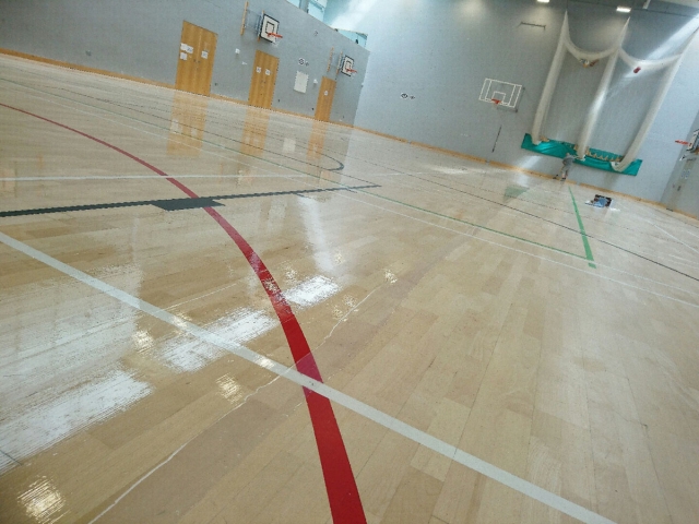 sports-hall-during